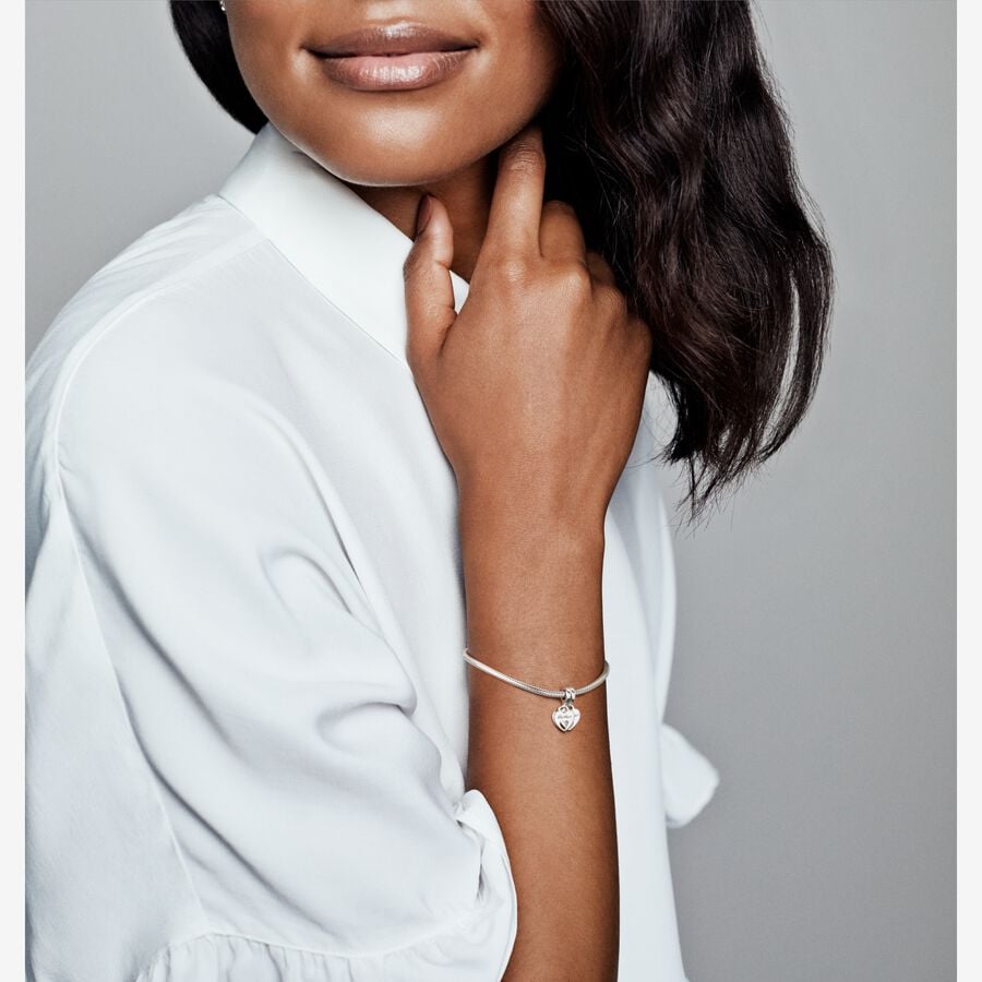 Pingente Mãe e Filha – Um Símbolo de Amor Eterno