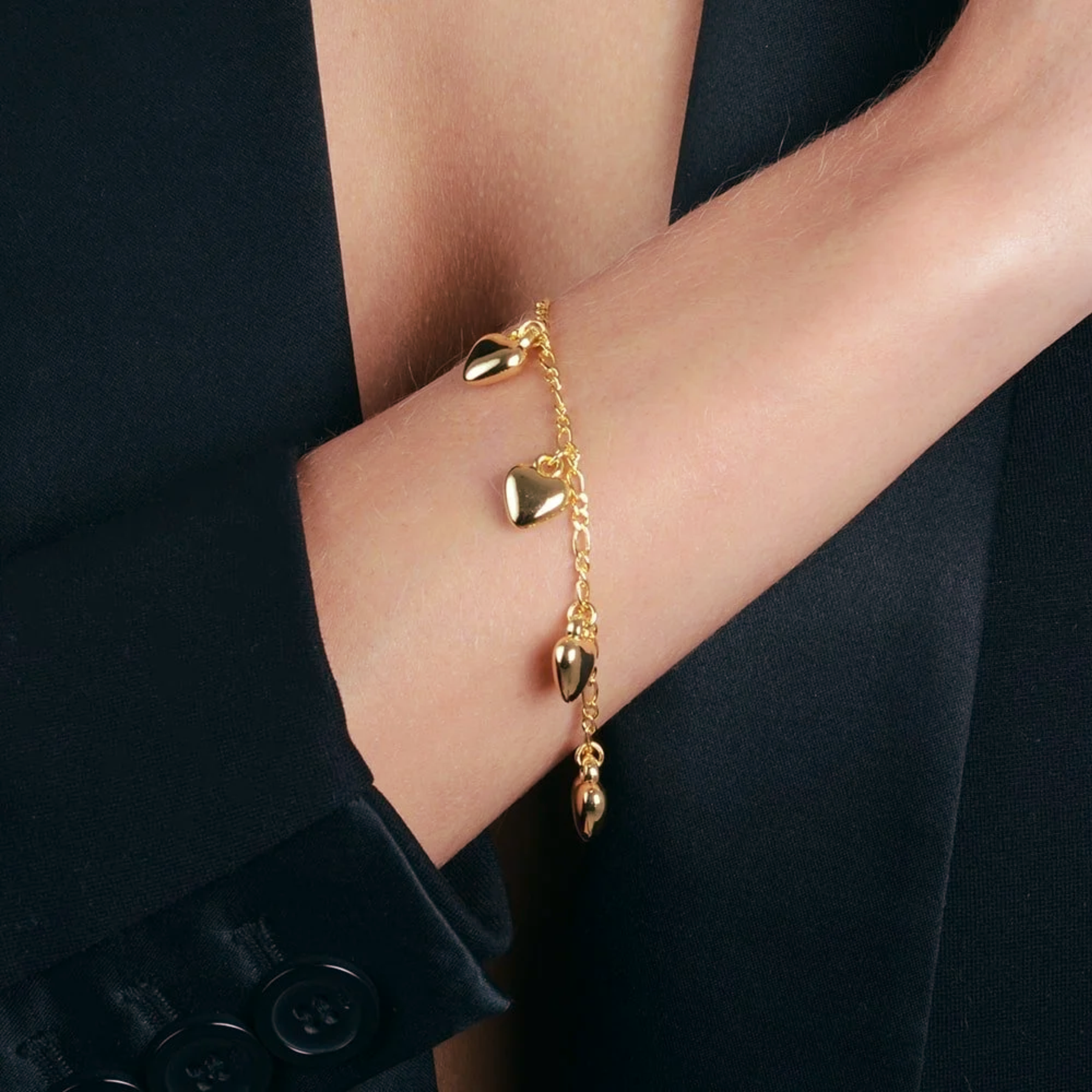 Pulseira com Berloques de Coração Ouro 24k