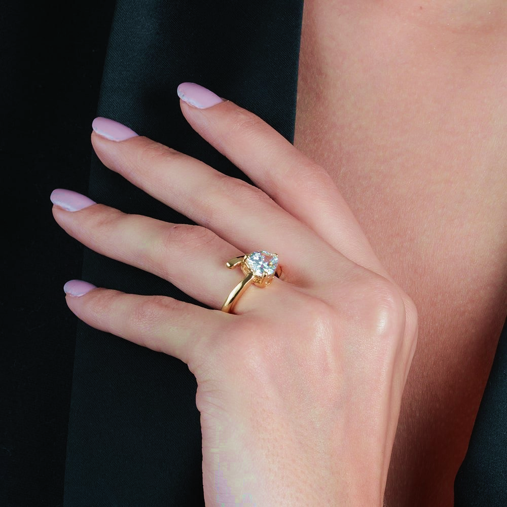 Anel de noivado diamante coração Banhado a Ouro 24k