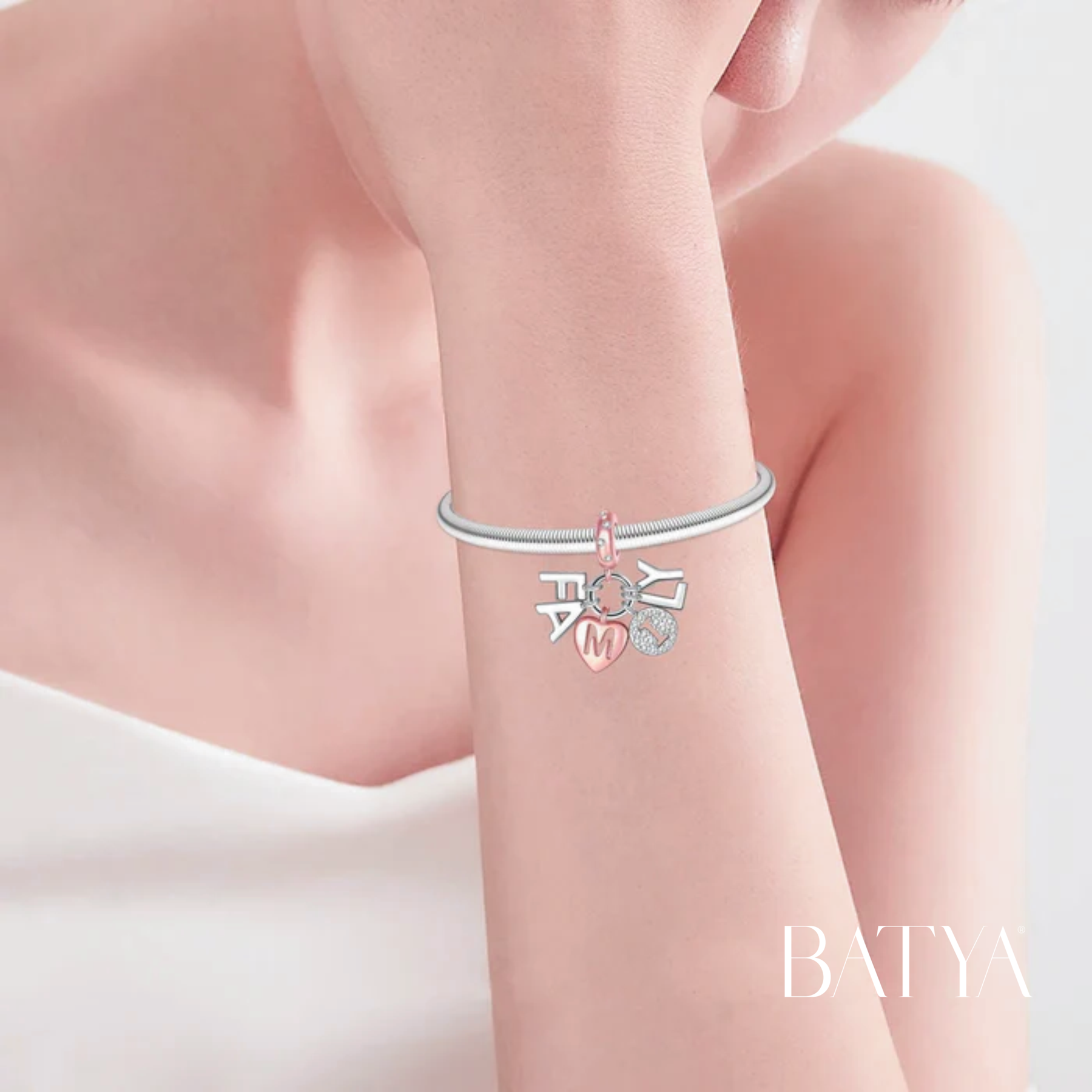 Pingente Charme de Dangle da Família